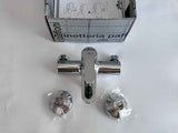 Contenu du colis du mitigeur baignoire douche Paffoni BLU022 avec raccords et rosaces