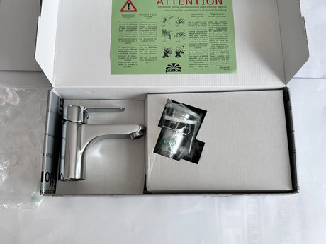 Vue réelle du mitigeur lavabo Paffoni BLU075 chromé dans sa boîte