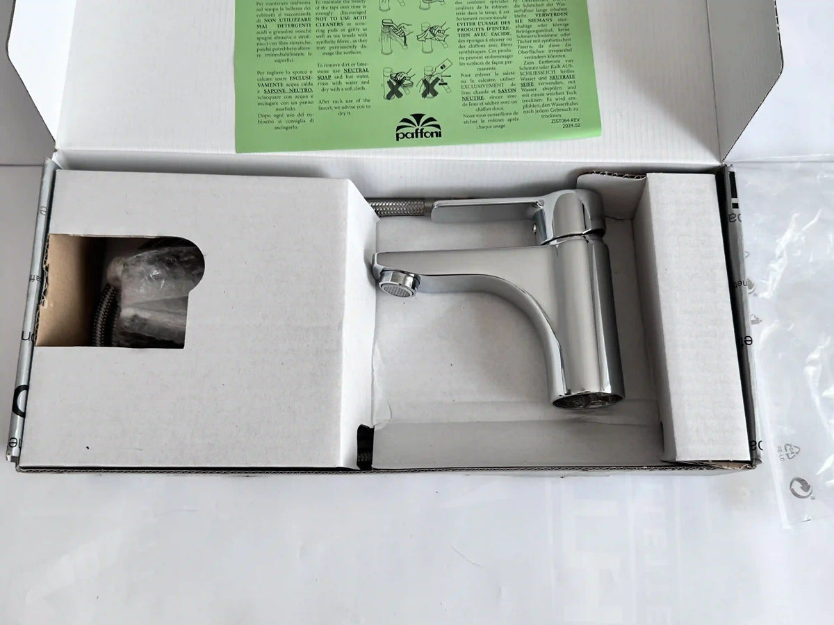Vue réelle du mitigeur lavabo haut Paffoni RED071 chromé dans sa boîte