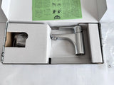 Vue réelle du mitigeur lavabo haut Paffoni RED071 chromé dans sa boîte