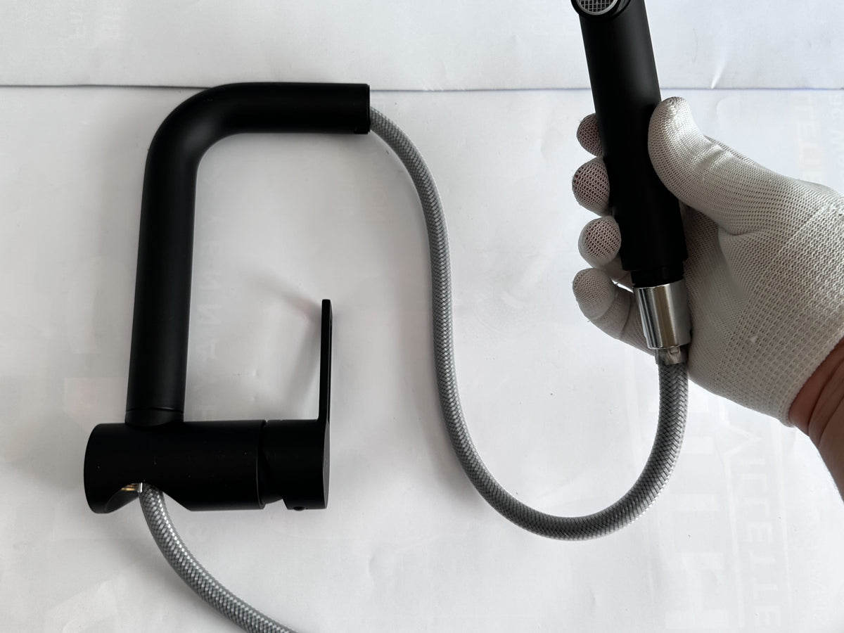 Douchette extractible du mitigeur cuisine Paffoni RIN185 noir mat
